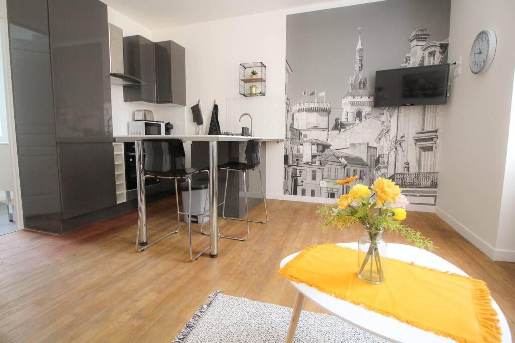 Le Pastel - Grand Studio Renove Angoulême Kültér fotó